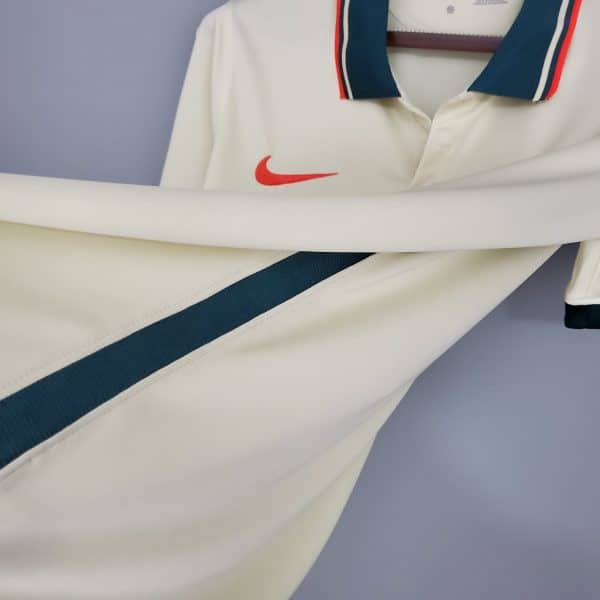 Liverpool Maillot Extérieur 21/22 – Image 9