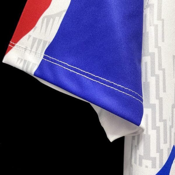 France Maillot Avant Match Entraînement Blanc + Rouge + Bleue 2022-23 – Image 7