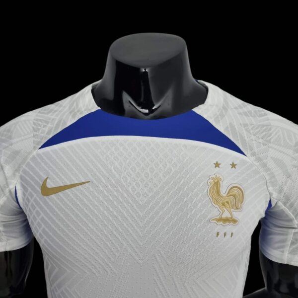 France Maillot Avant Match Entraînement Blanc 2022-23 - VERSION PLAYER – Image 3