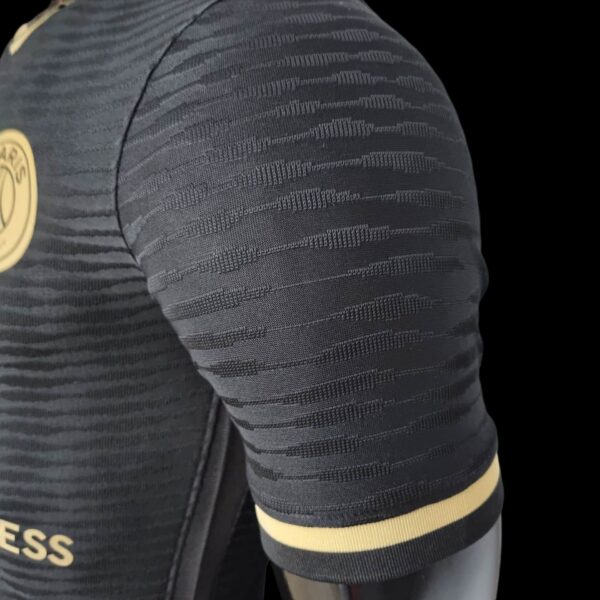 PSG Paris Saint Germain Maillot Black Gold Version Player 2022-23 – Image 3