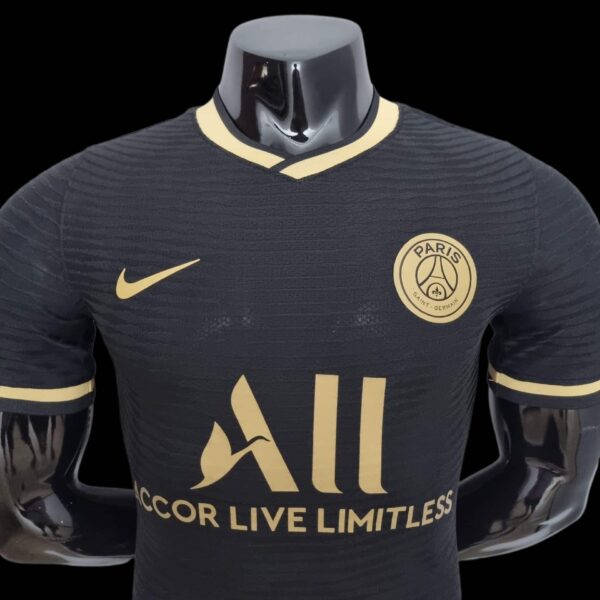 PSG Paris Saint Germain Maillot Black Gold Version Player 2022-23 – Image 6