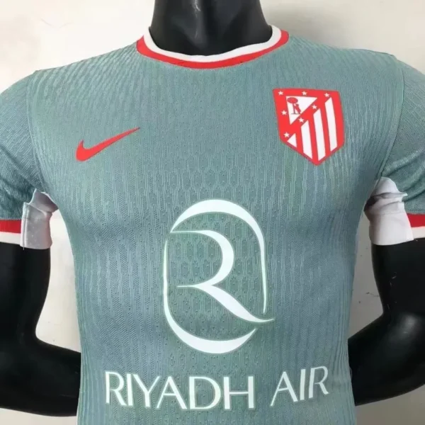 Atlético Madrid Maillot Extérieur Version Player 2024-25 – Image 3