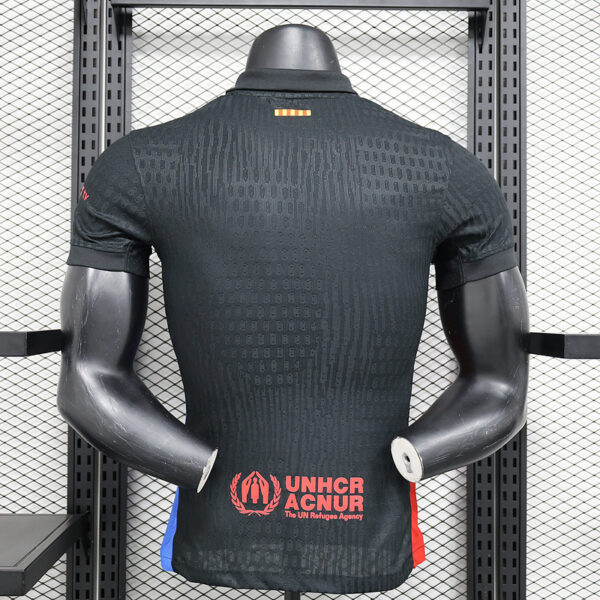 Barcelone Maillot Extérieur Big Sponsor Version Player 2024-25 – Image 2