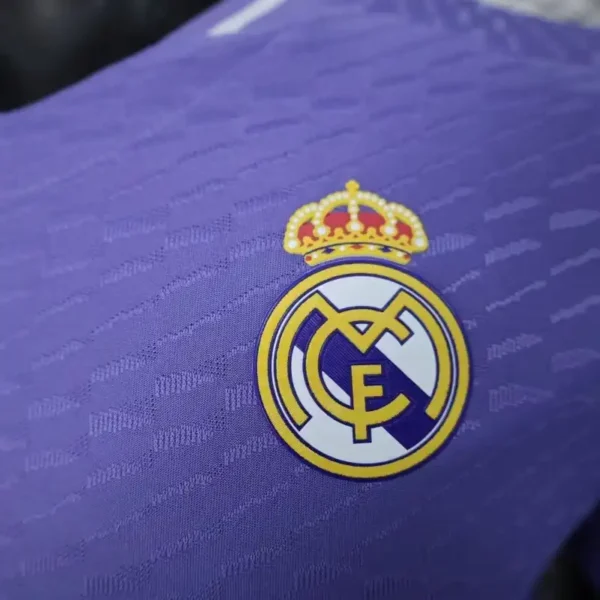 Real Madrid Maillot Second Extérieur Version Player 2024-25 – Image 4